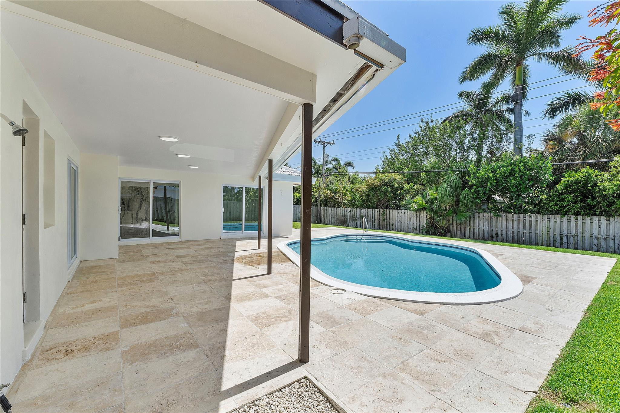 BOCA RATON SQUARE UNIT 1 - Residential