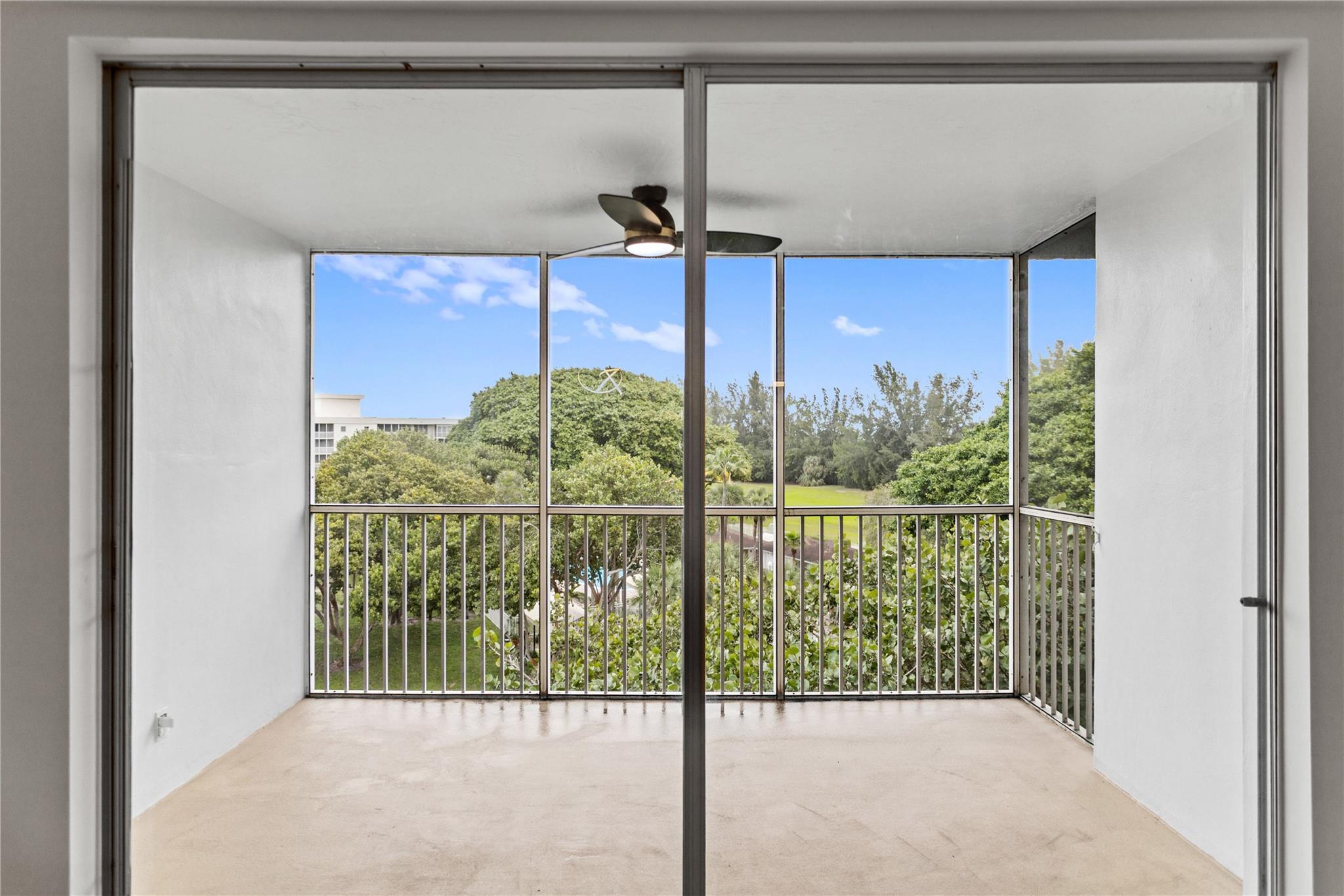 Palm Aire Country Club - Residential