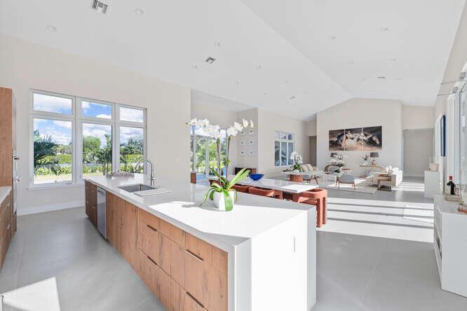 SADDLE TRAIL PARK OF WELL - Residential Lease