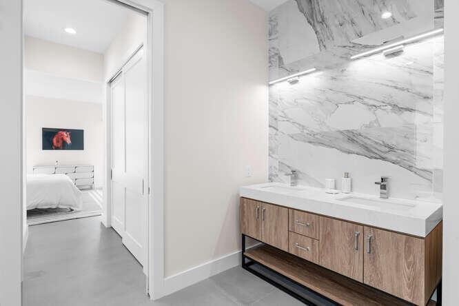 SADDLE TRAIL PARK OF WELL - Residential Lease