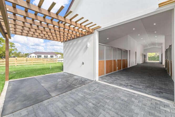 SADDLE TRAIL PARK OF WELL - Residential Lease