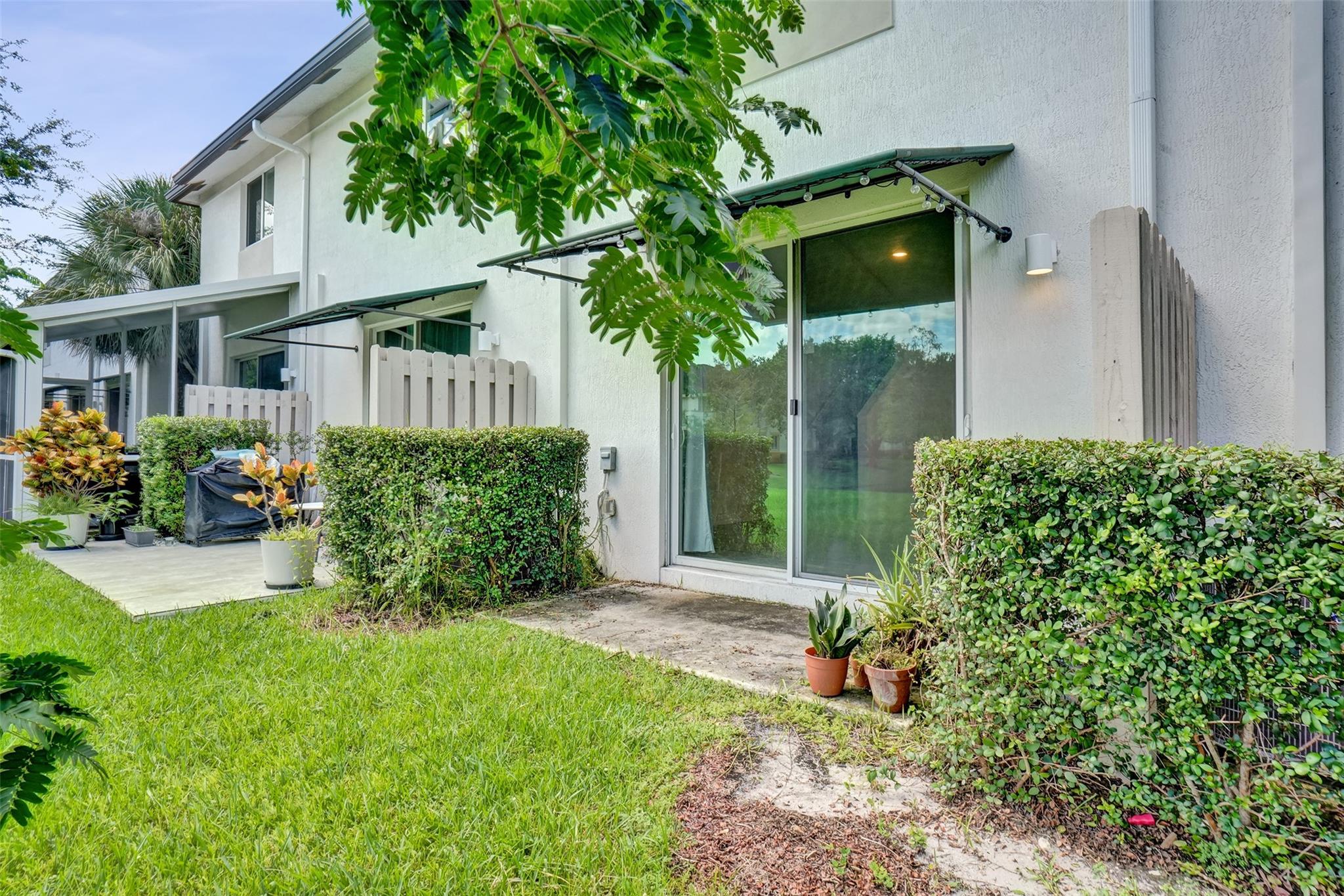 Emerald Isles 137-27 B - Residential Lease