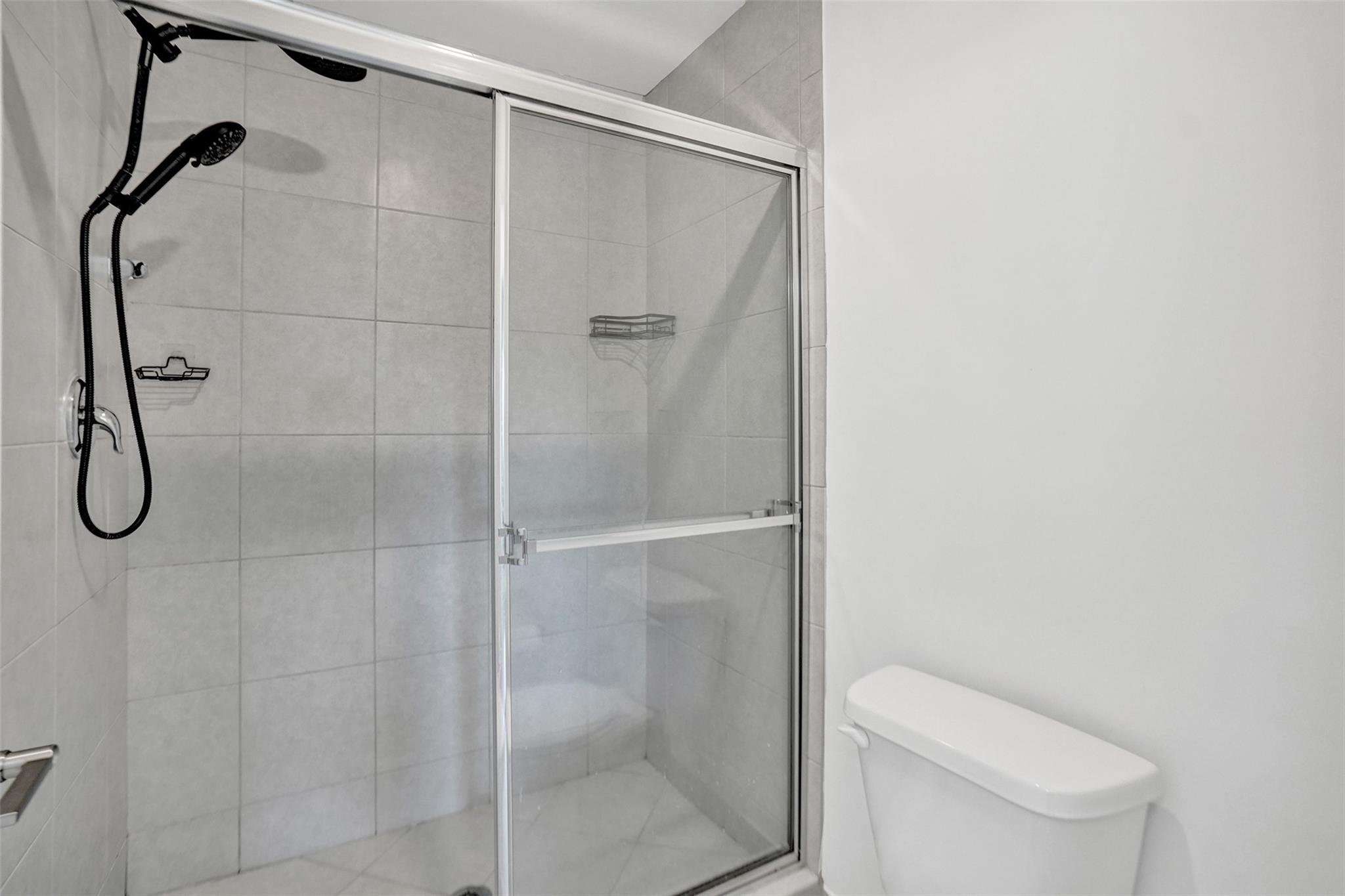 Emerald Isles 137-27 B - Residential Lease