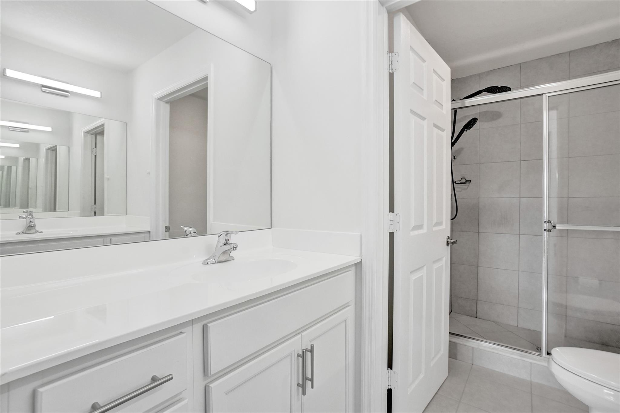 Emerald Isles 137-27 B - Residential Lease