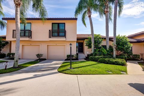 A home in Palm City