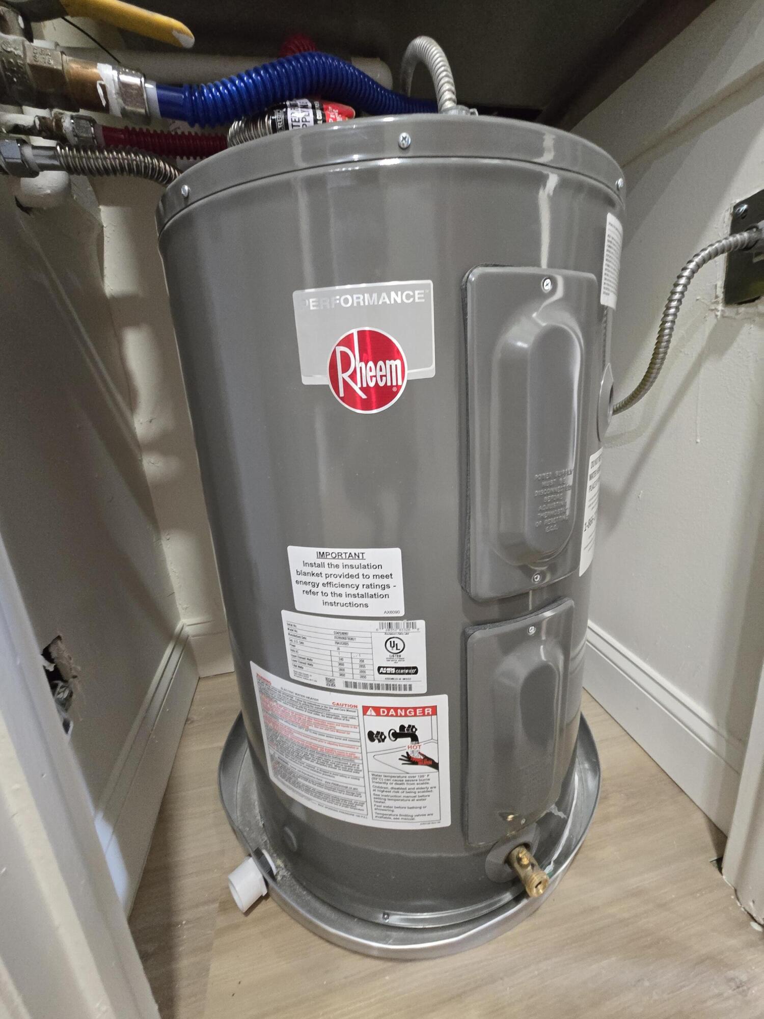 SUNRISE LAKES 19 CONDO - Residential