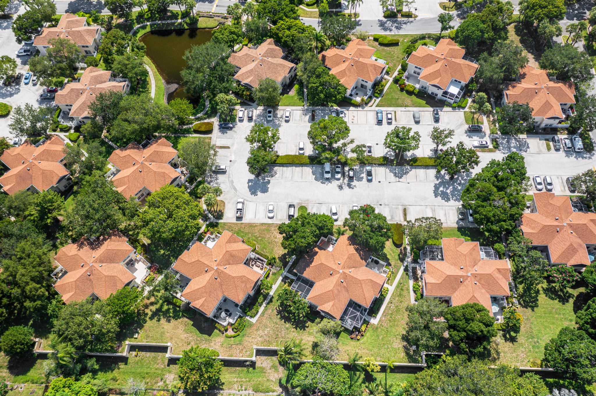 WELLESLEY AT LAKE CLARKE - Residential