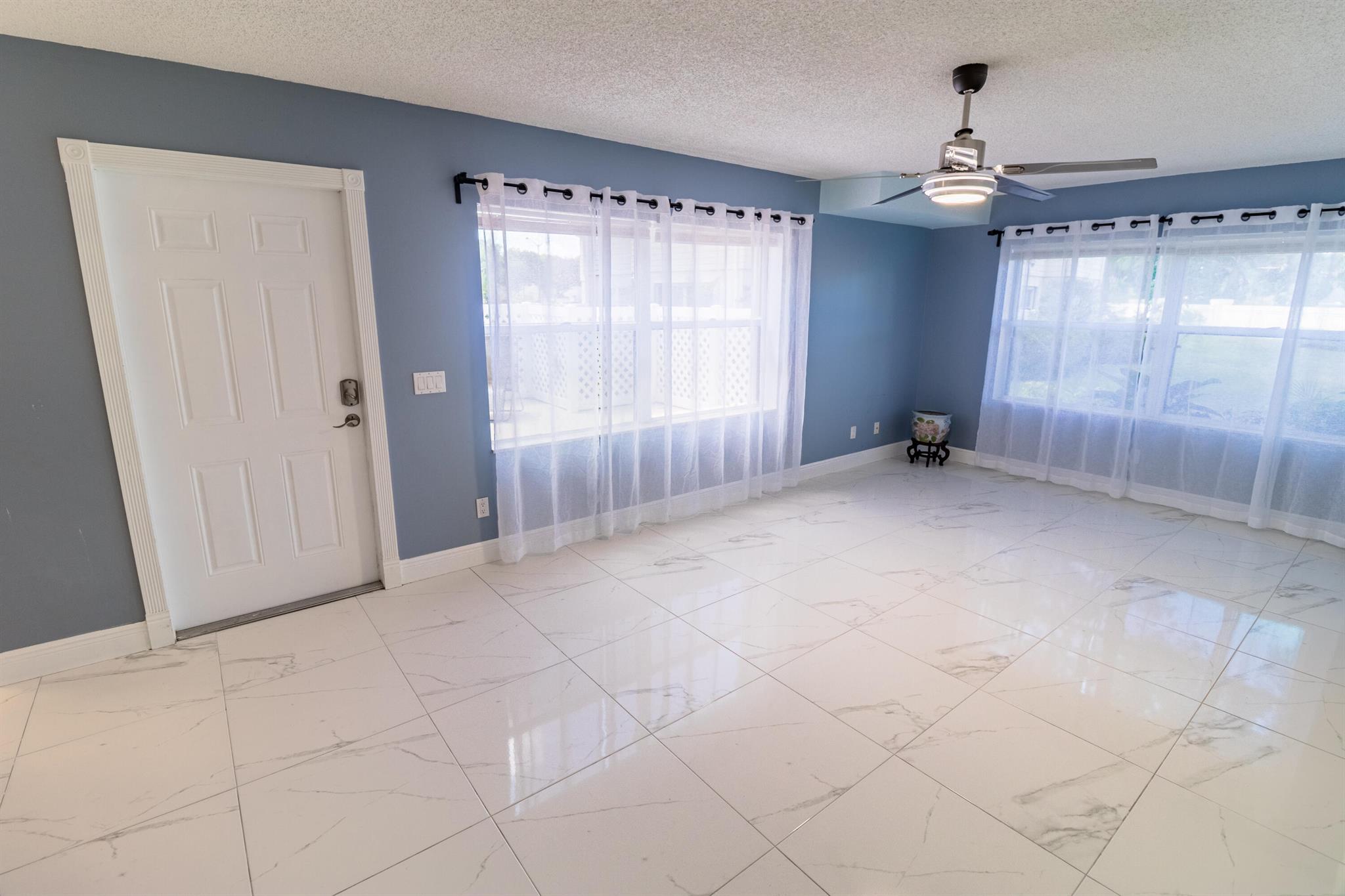 WELLESLEY AT LAKE CLARKE - Residential