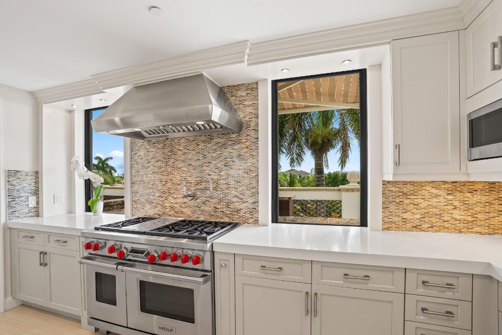 Photo of 1532 SE 12th Street #PH-1, Fort Lauderdale, FL 33316 (MLS # F10527914)