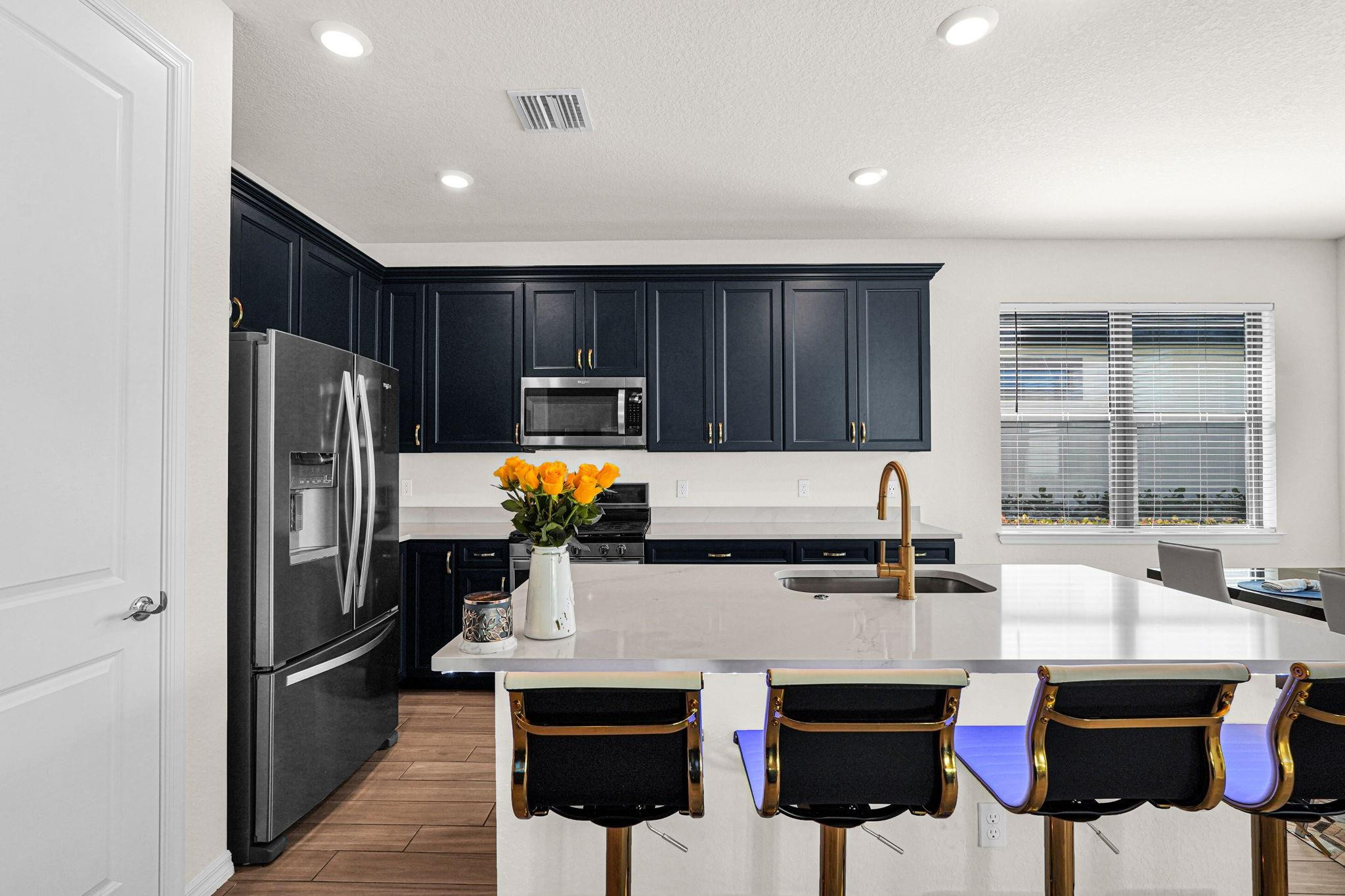 OAK TREE - Residential