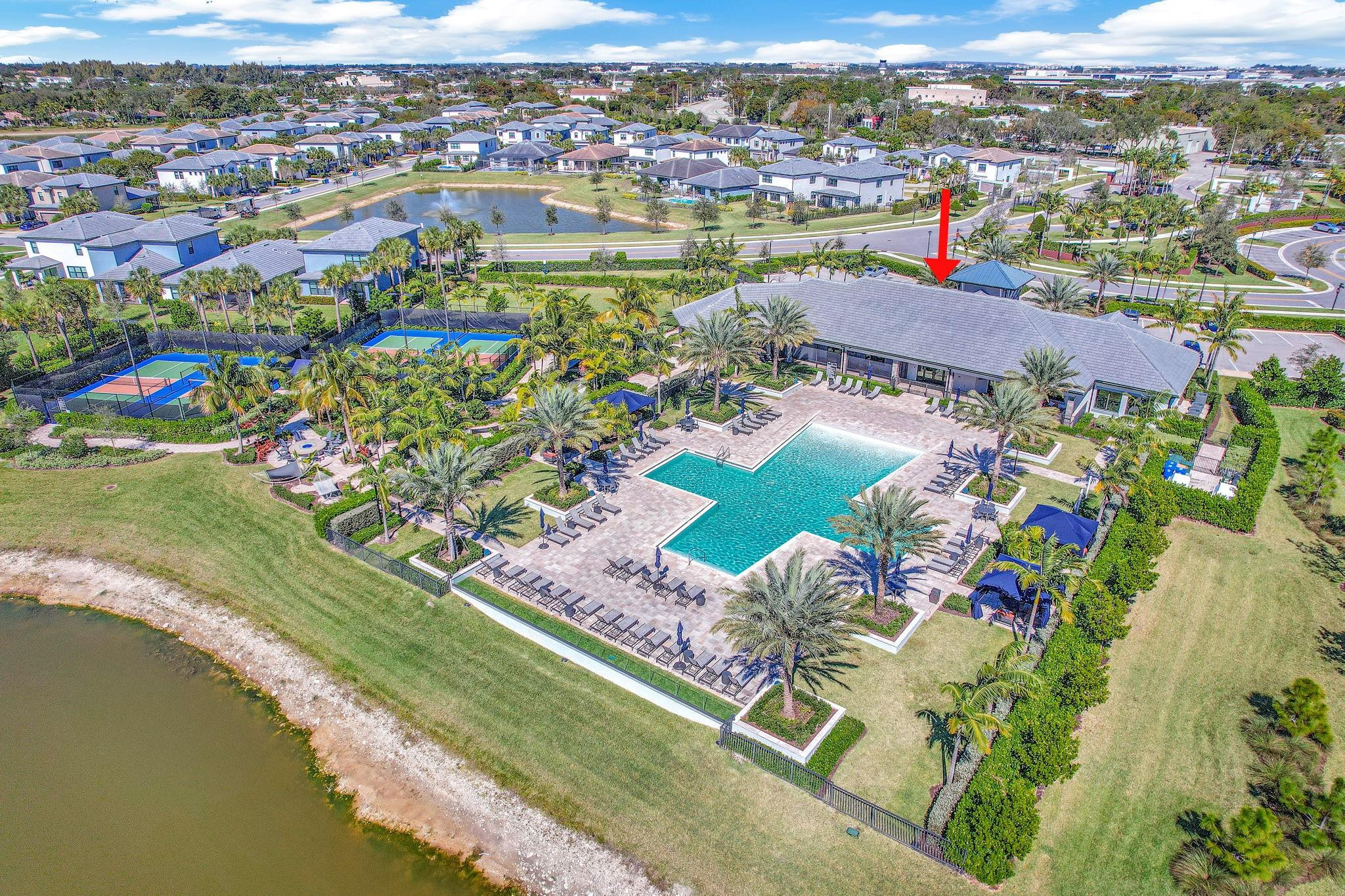 OAK TREE - Residential