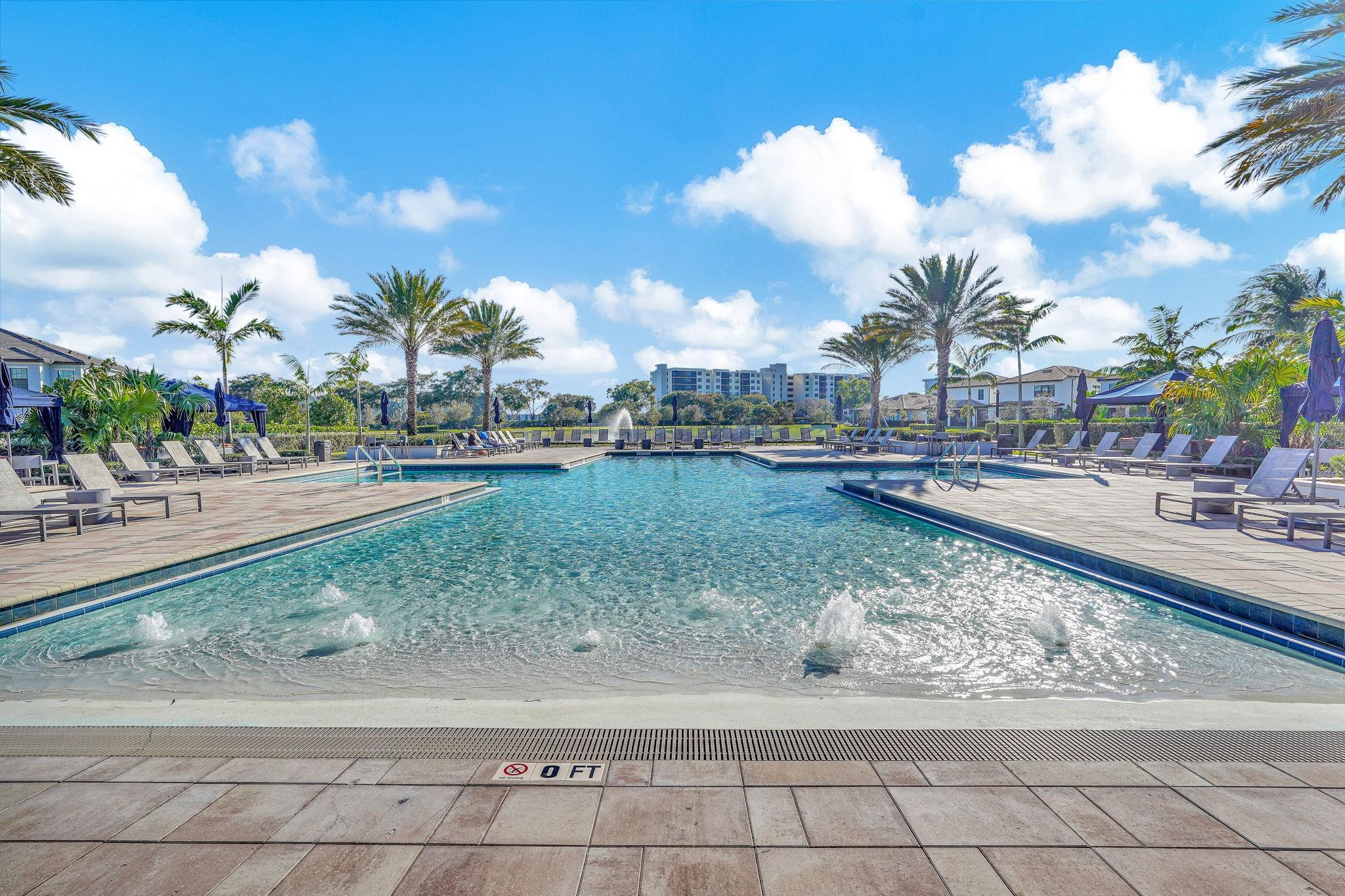 OAK TREE - Residential