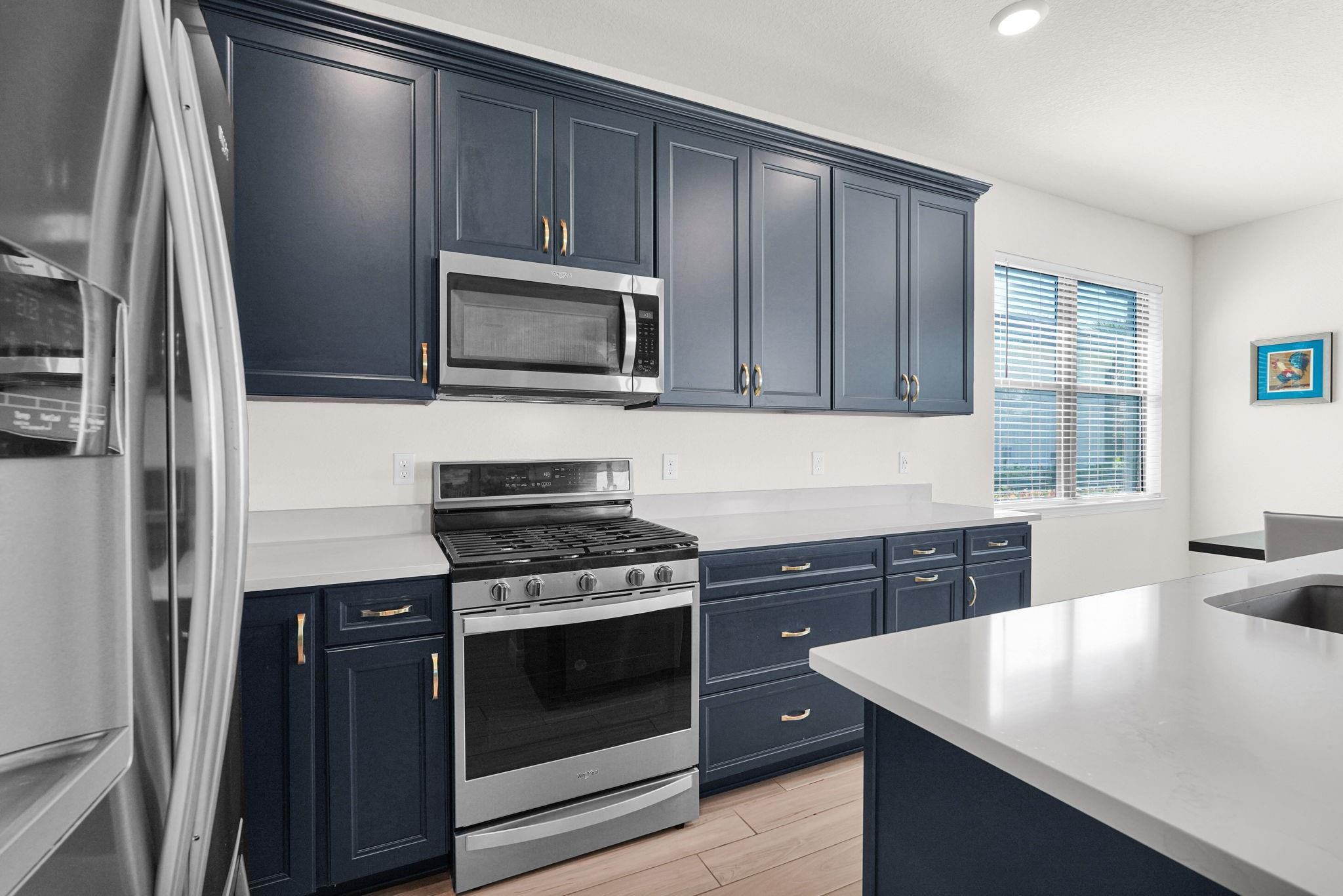 OAK TREE - Residential