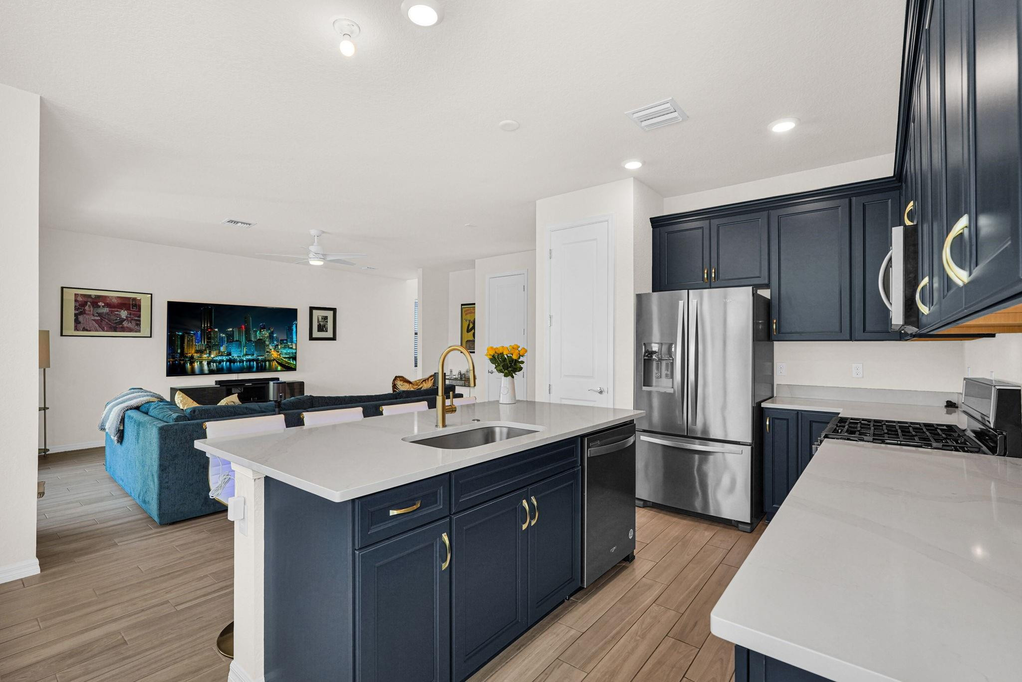 OAK TREE - Residential