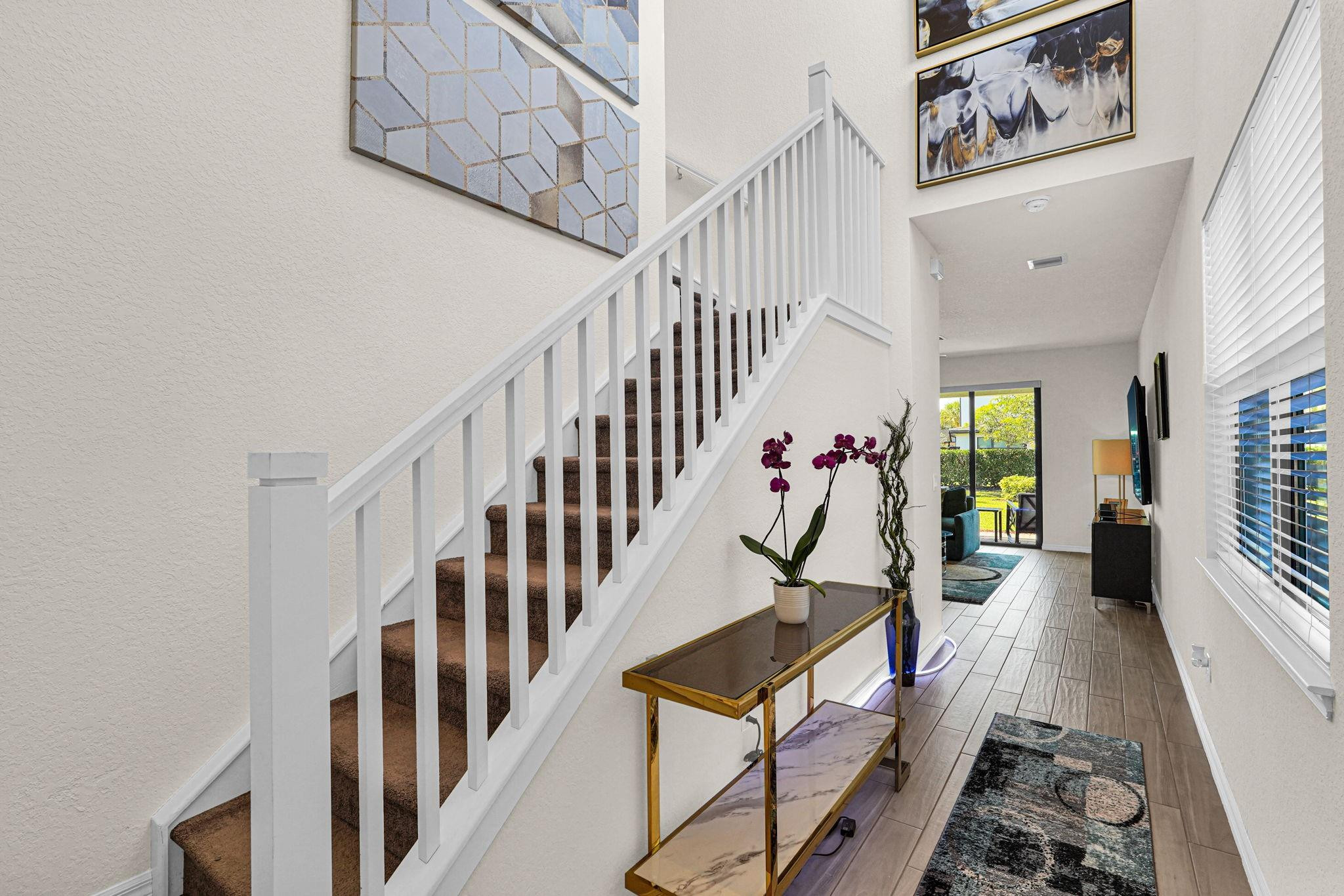 OAK TREE - Residential