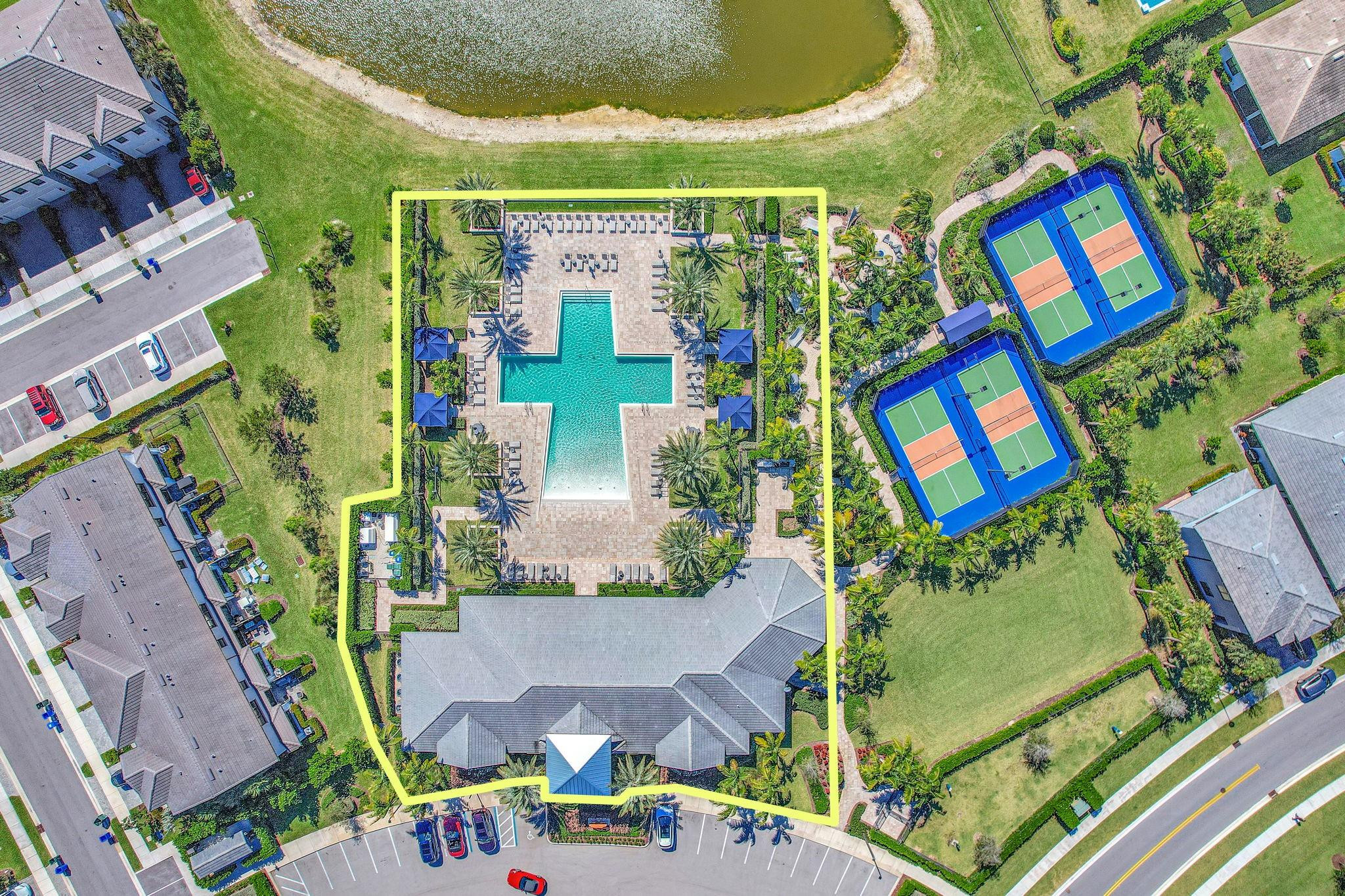 OAK TREE - Residential