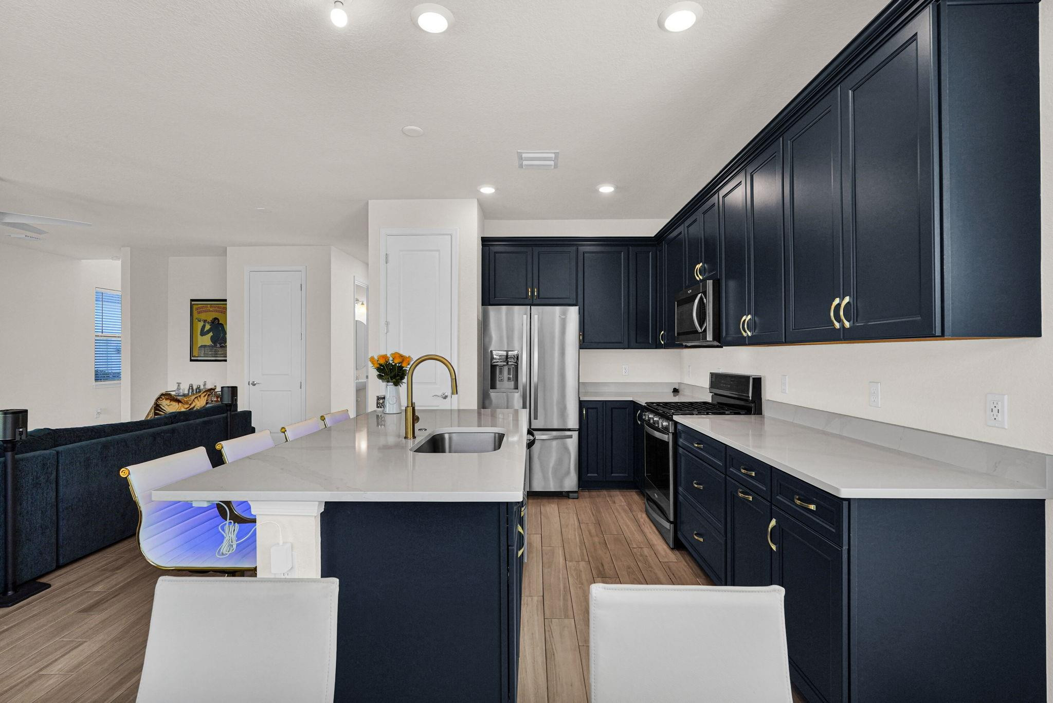 OAK TREE - Residential