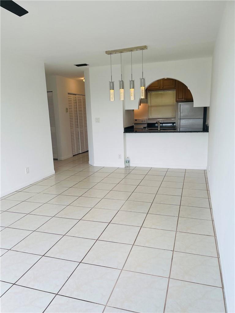 COUNTRY GARDENS CONDO - Residential Lease