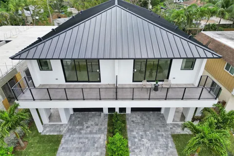 606 SW 7th Ave, Fort Lauderdale, FL MLS: F10502936