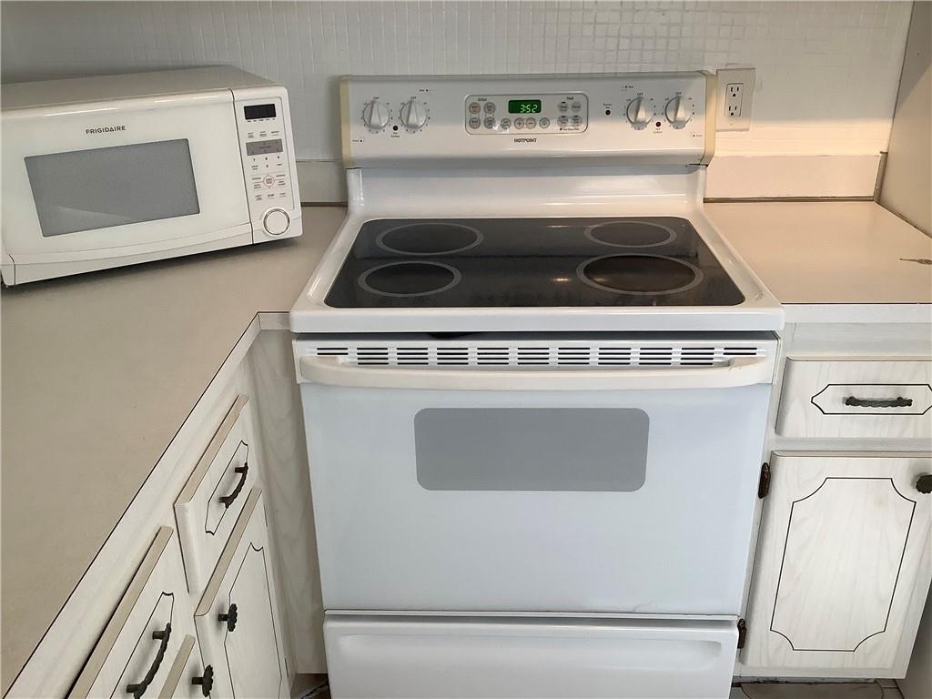 Kings Point Saxony A-O - Residential Lease