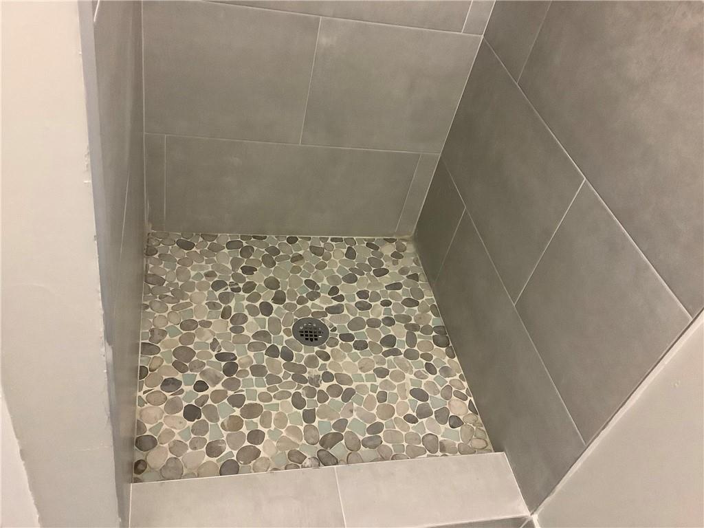 Kings Point Saxony A-O - Residential Lease