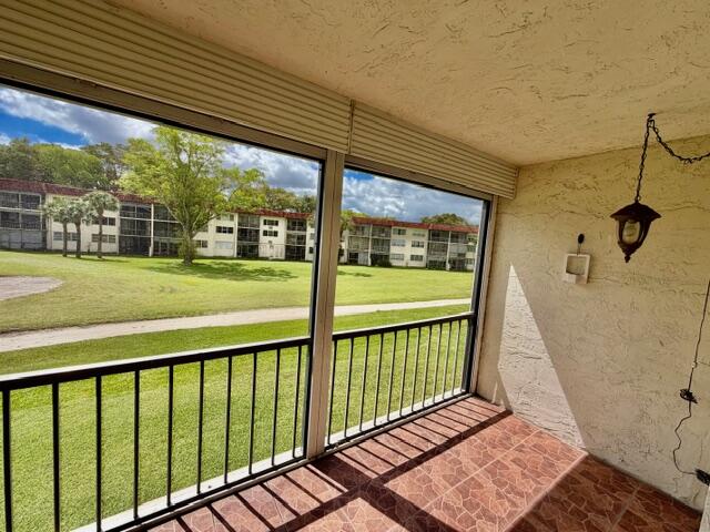 HOLLYBROOK GOLF AND TENNIS - Residential Lease