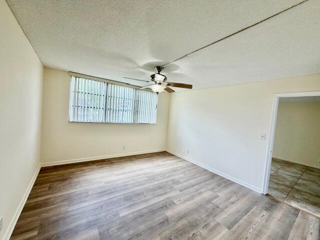 HOLLYBROOK GOLF AND TENNIS - Residential Lease