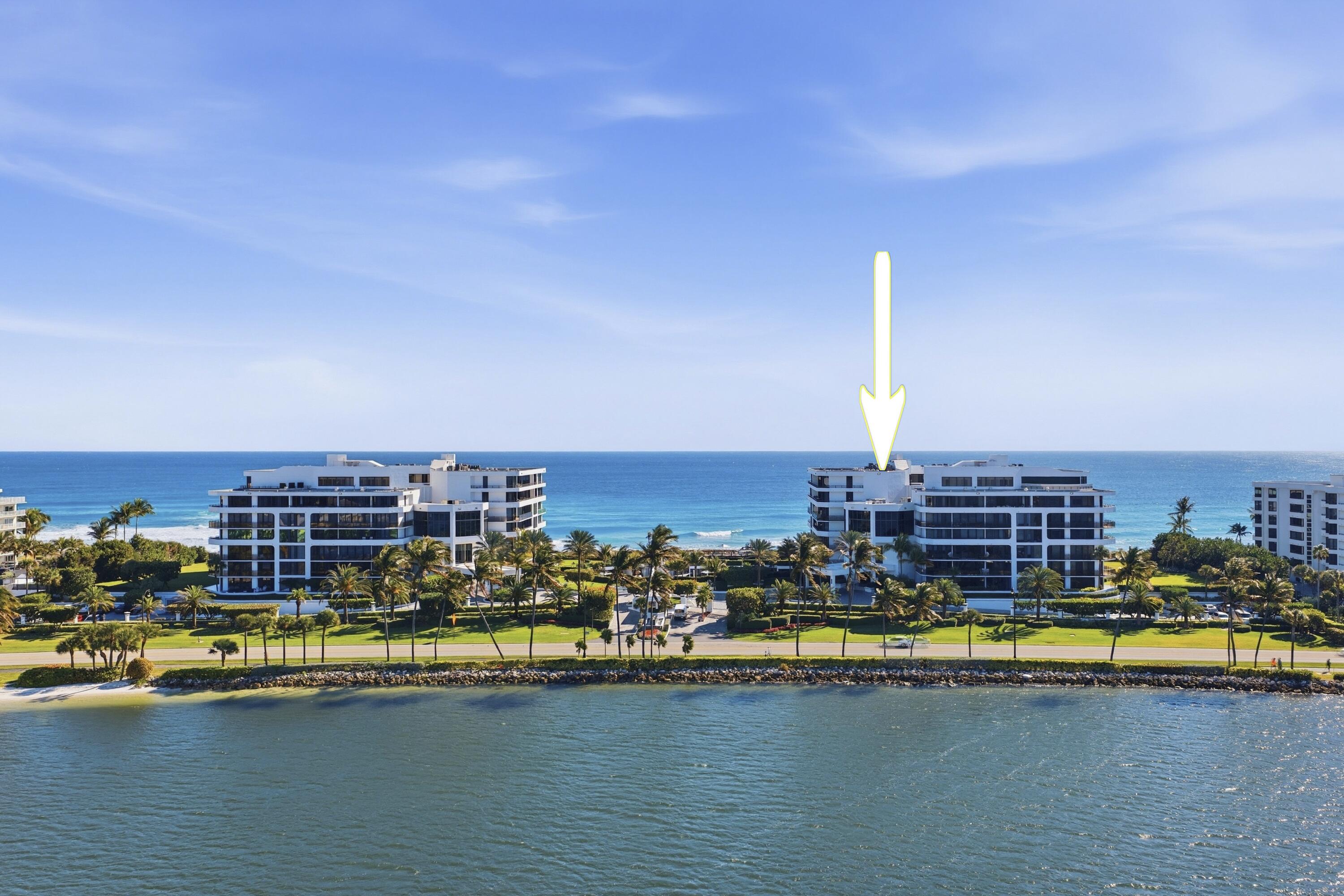 PALM BEACH HAMPTON COND - Residential