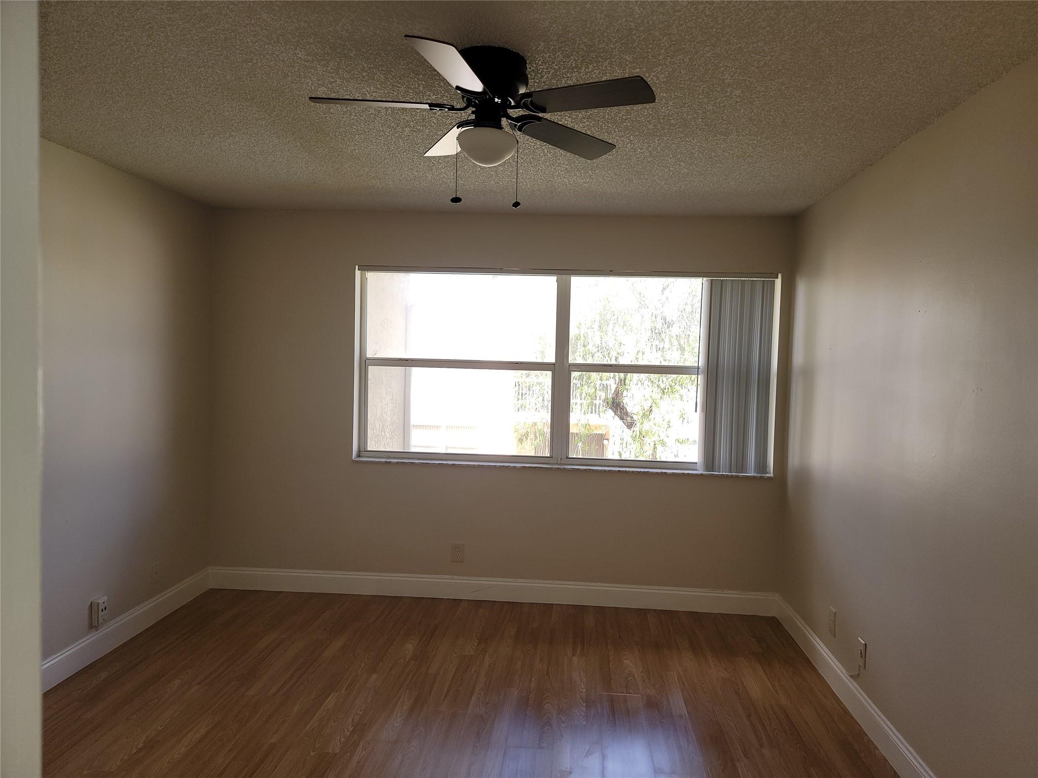 ROYAL GARDENS - Residential Lease