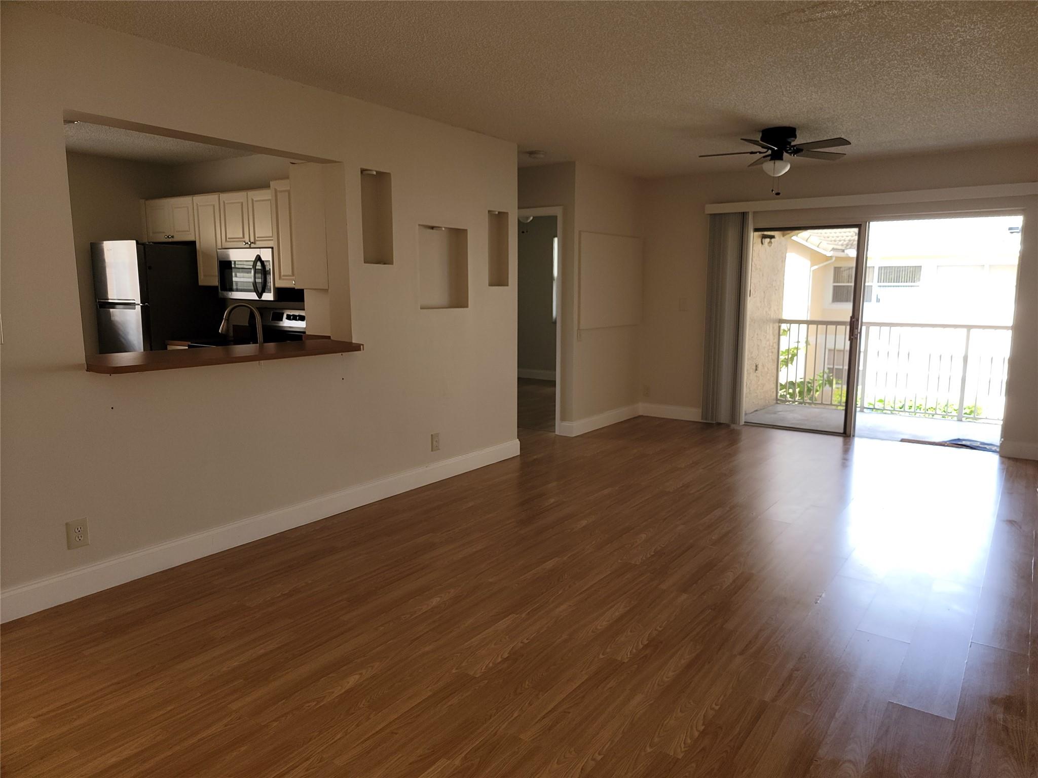 ROYAL GARDENS - Residential Lease