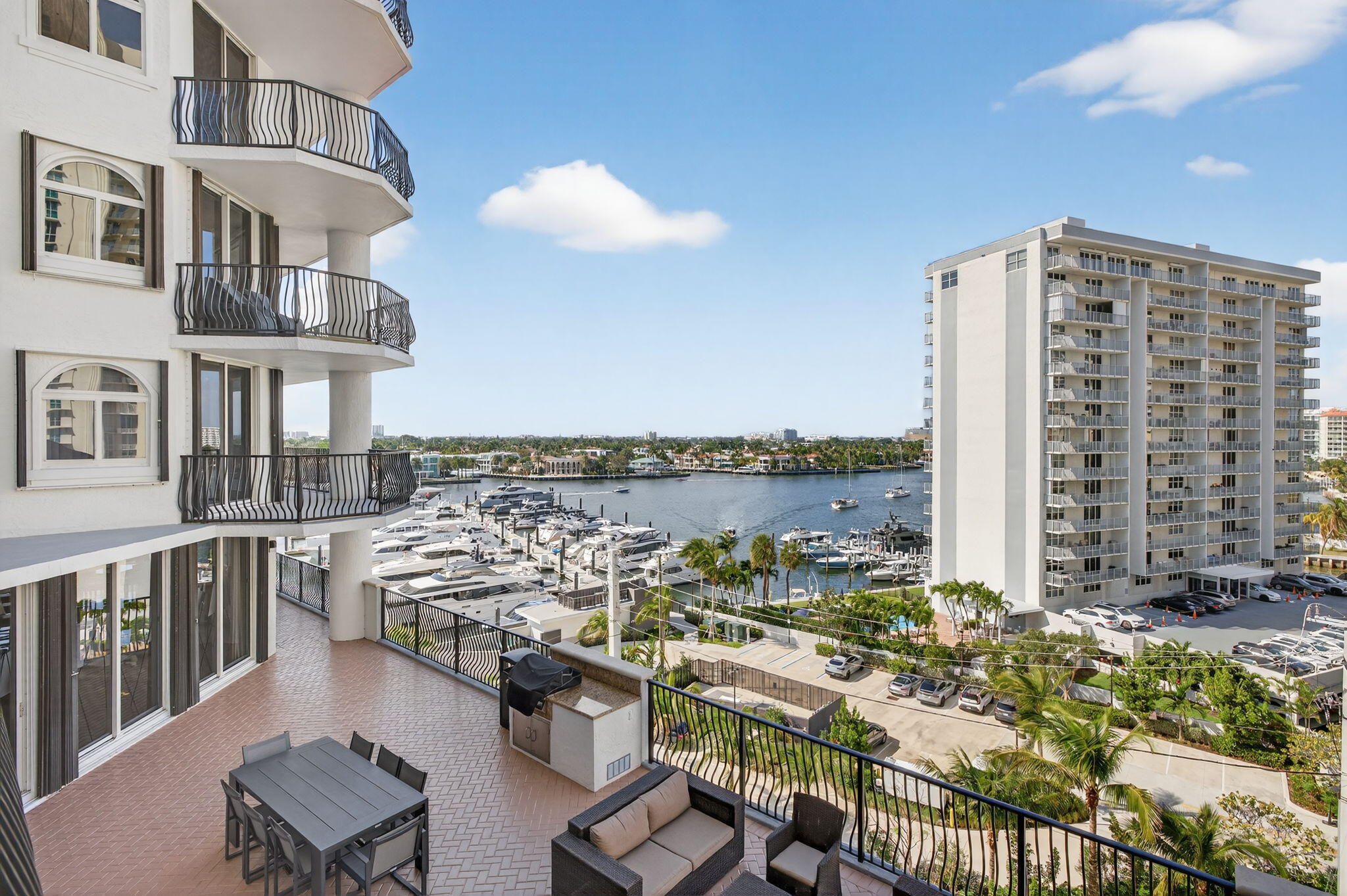 JACKSON TOWER LAS OLAS CONDO - Residential