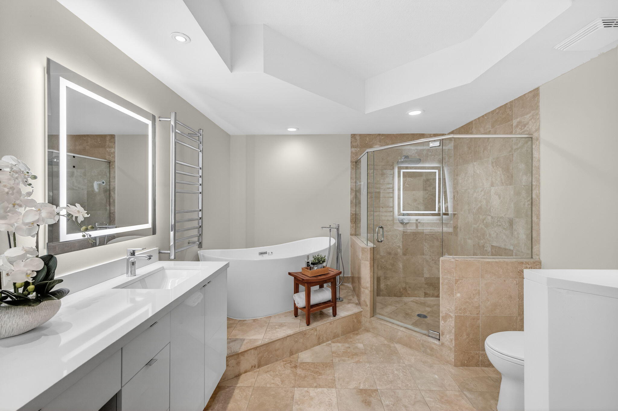 JACKSON TOWER LAS OLAS CONDO - Residential