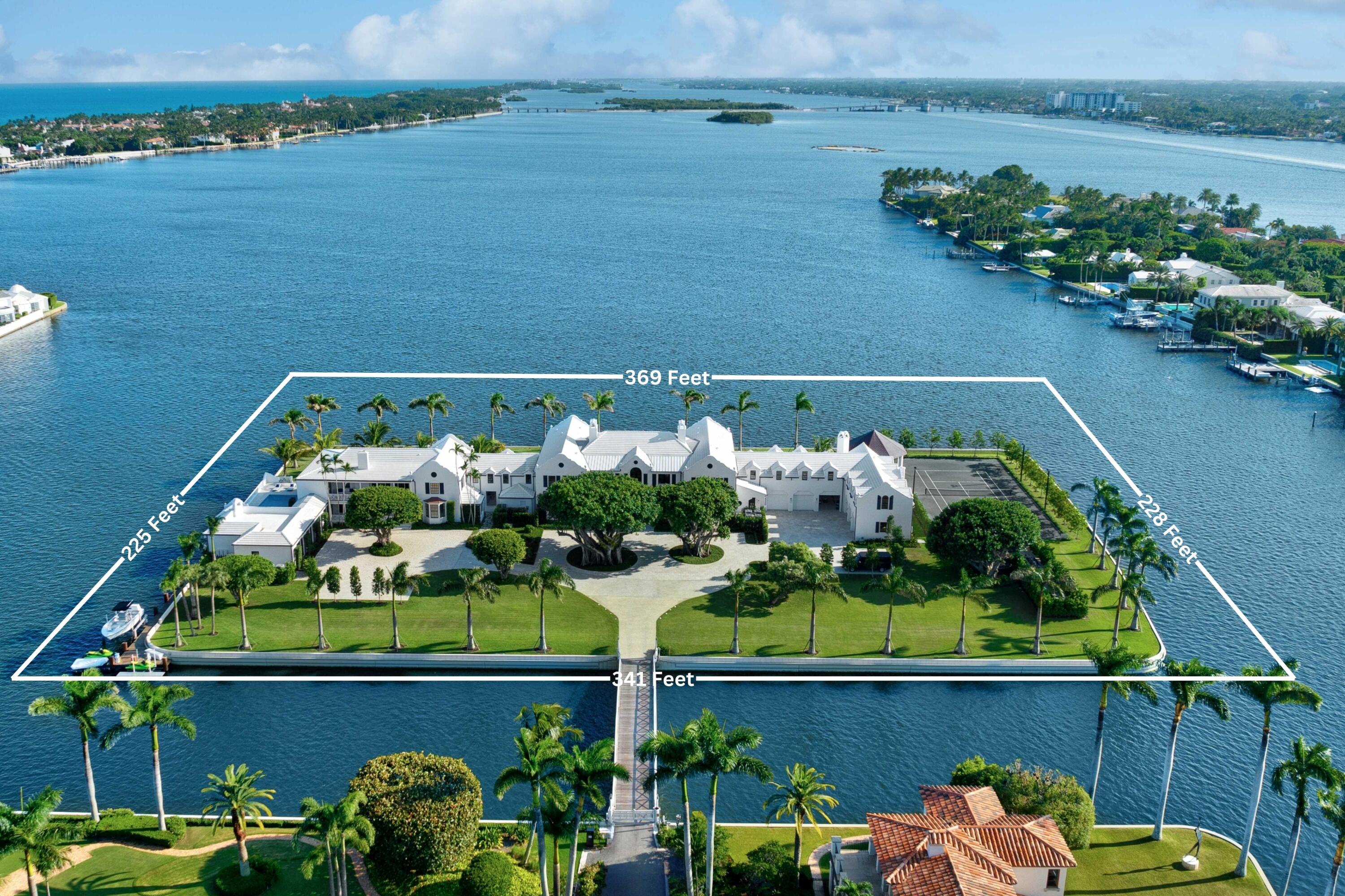 EL BRAVO PARK - Residential