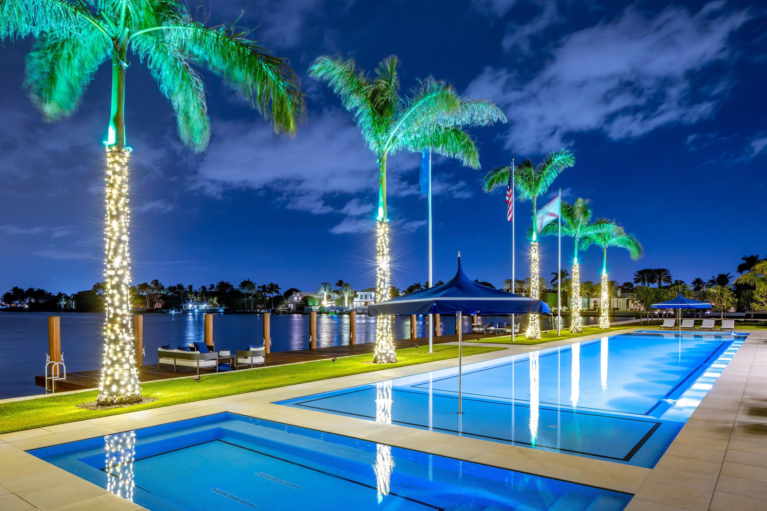 EL BRAVO PARK - Residential