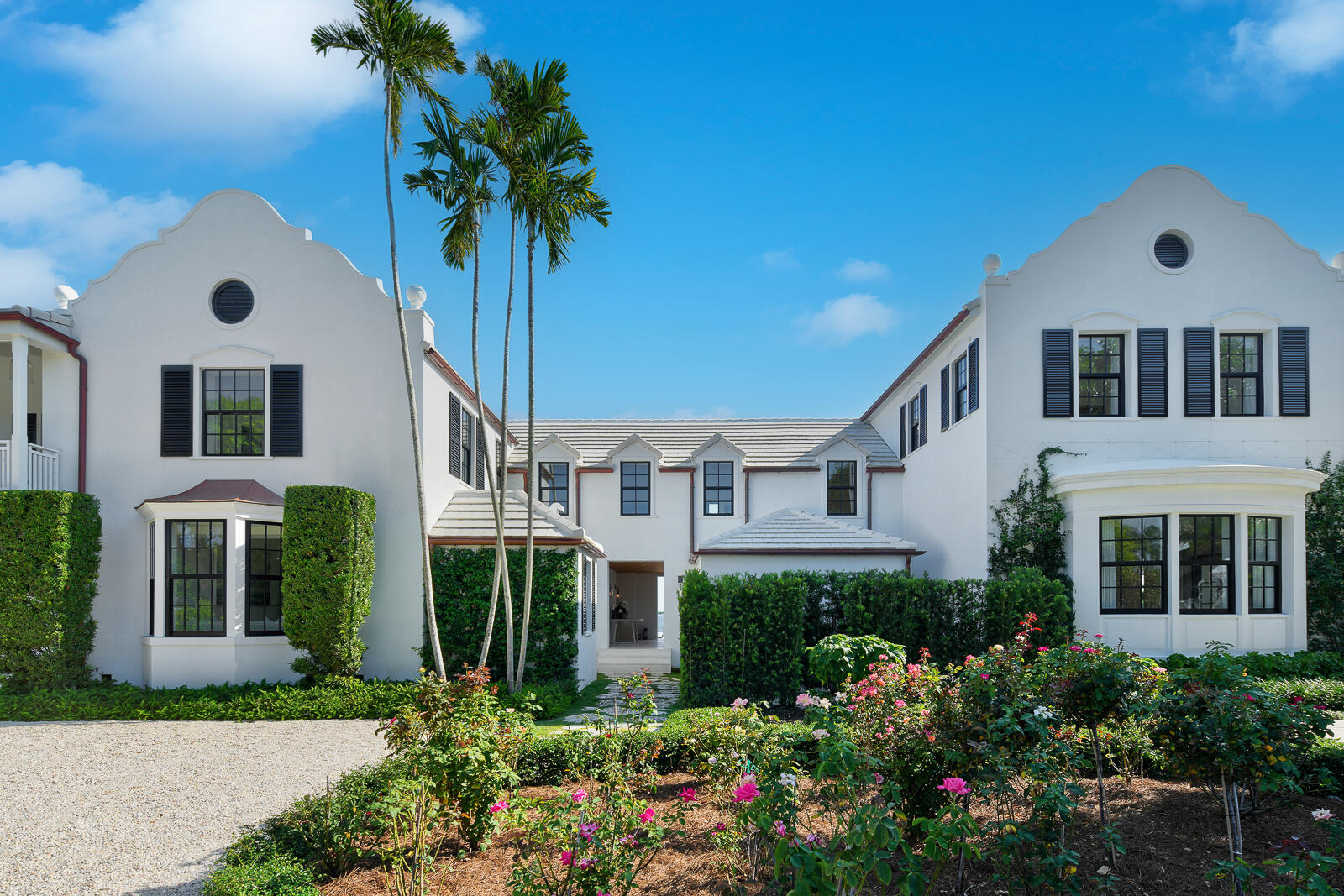 EL BRAVO PARK - Residential