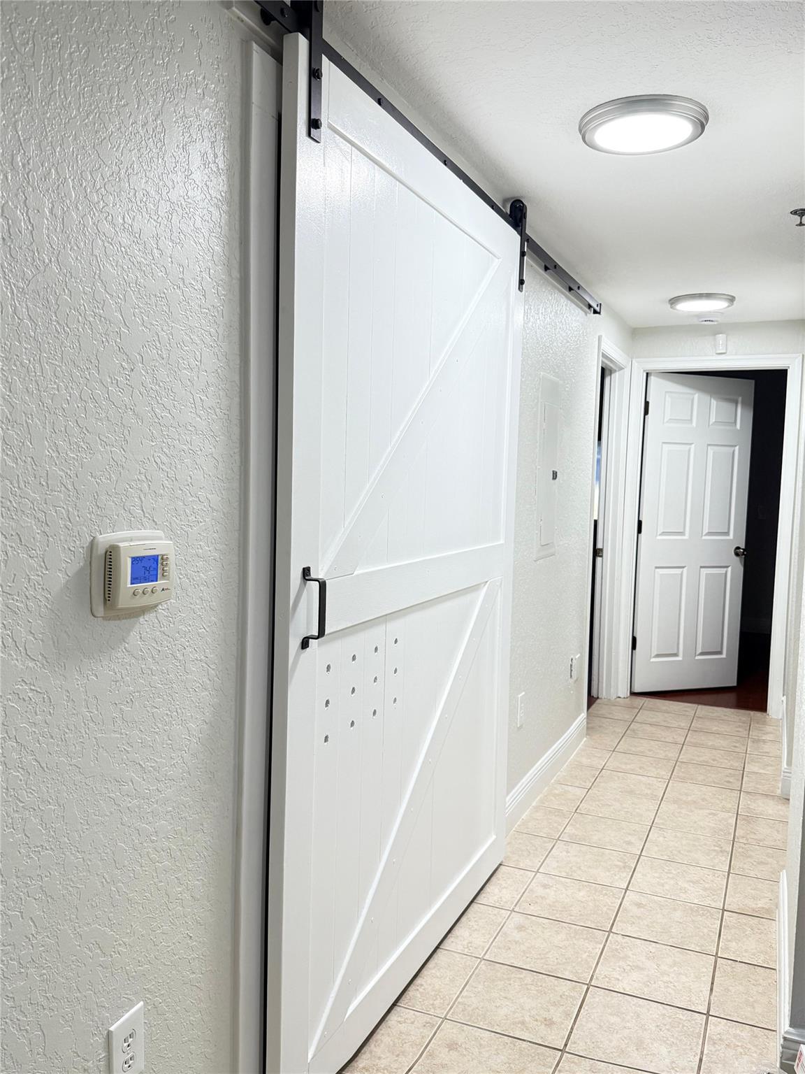 ROYAL RIVER CONDO - Residential Lease