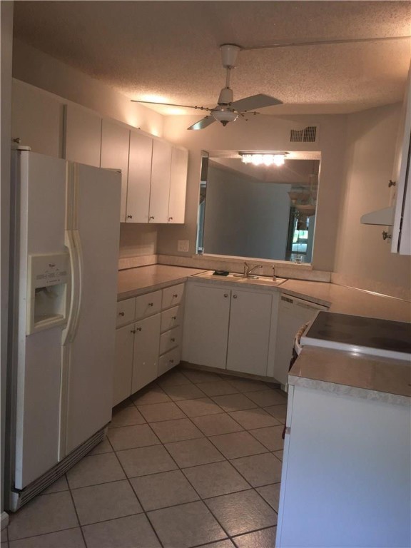 PINES OF BOCA BARWOOD - Residential