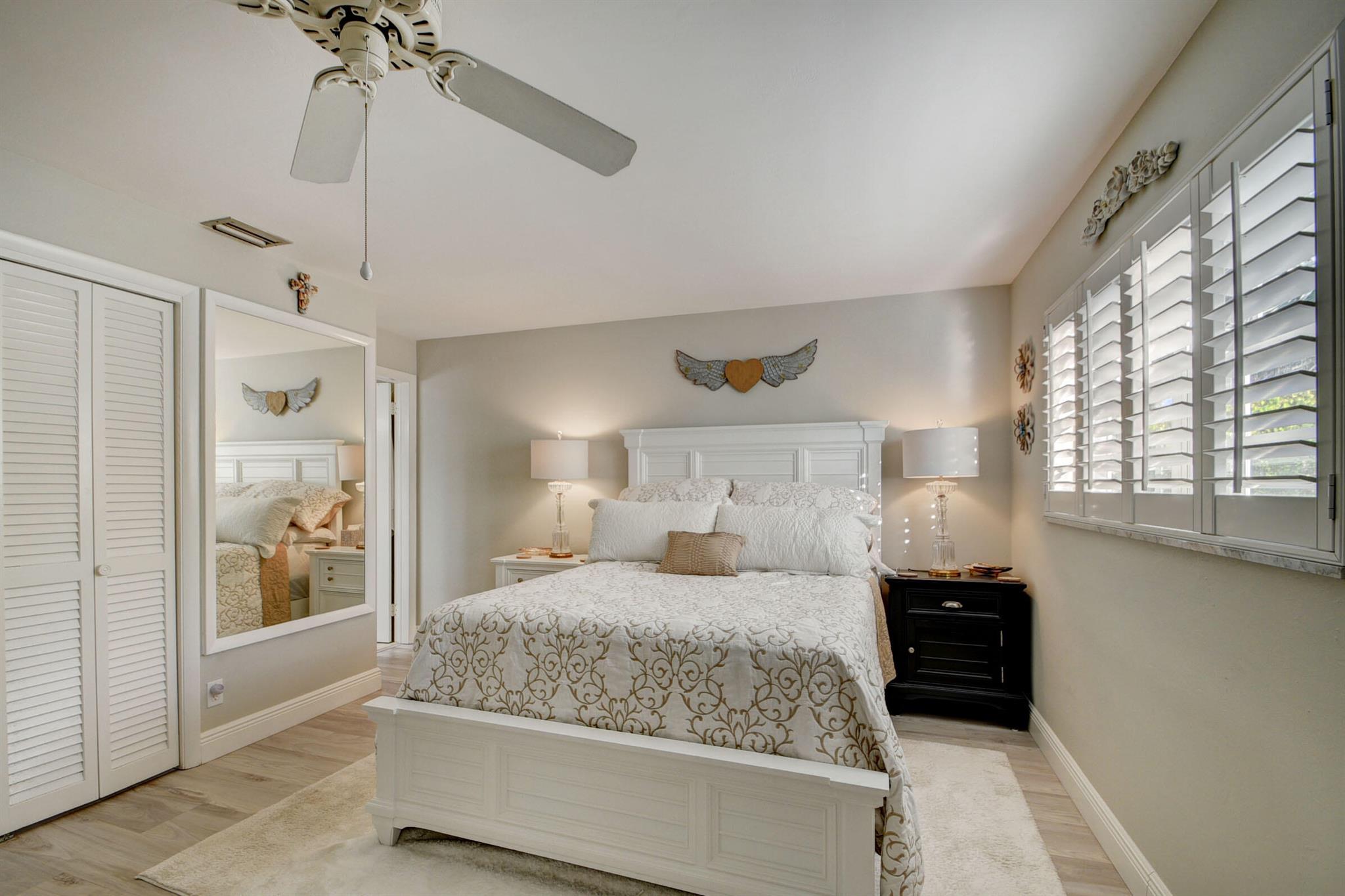 COLONIAL RIDGE CORP - Residential Lease