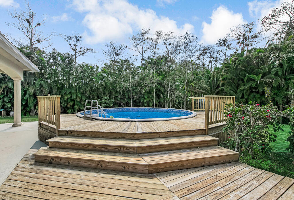 Acreage - Residential