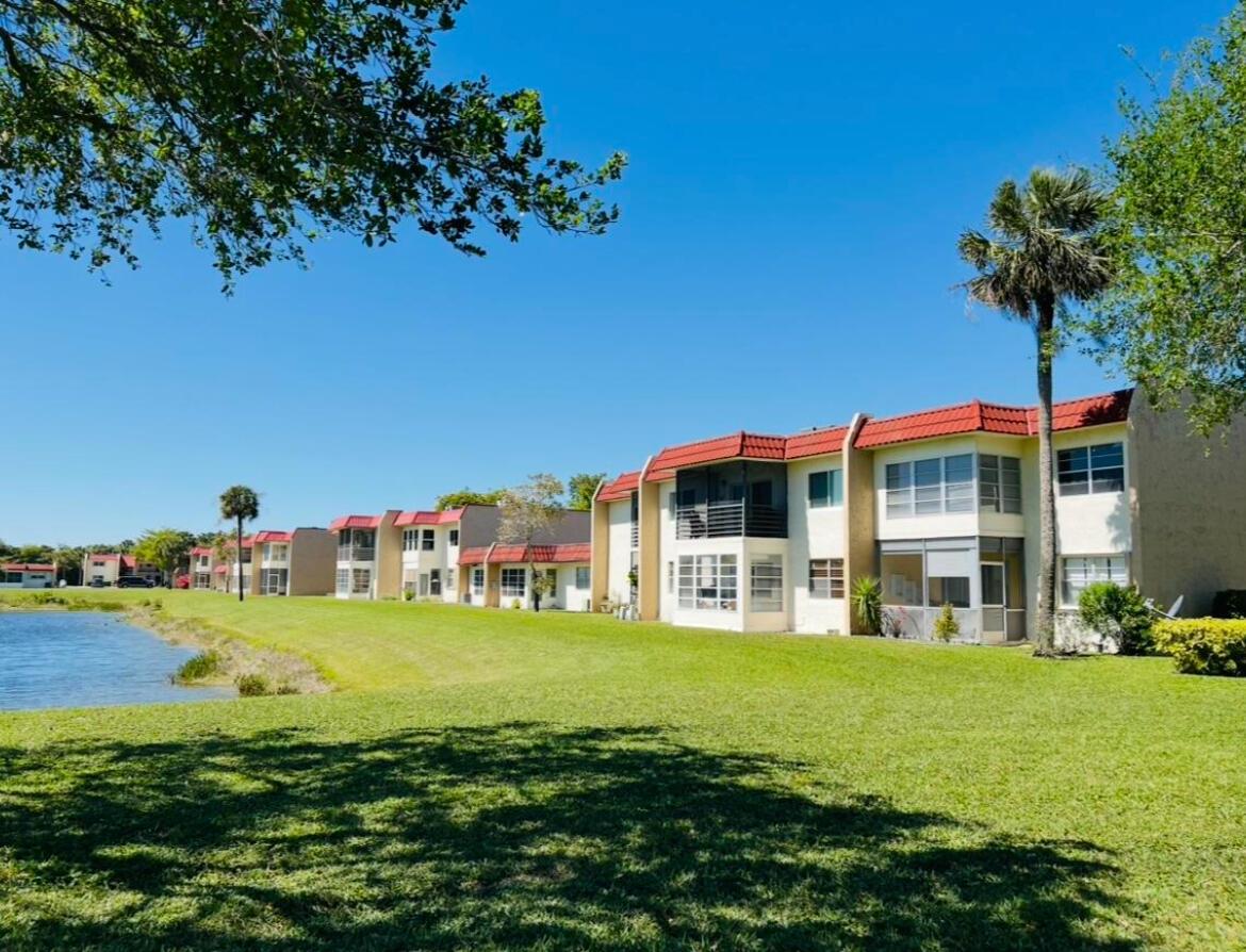 Lovely 1 bedroom condo available in highly desirable Golden Lakes. Water view from charming back patio. New carpet. Recently updated. Fantastic location close the the turnpike, I95, downtown West Palm Beach, and Palm Beach. Available now! 55+