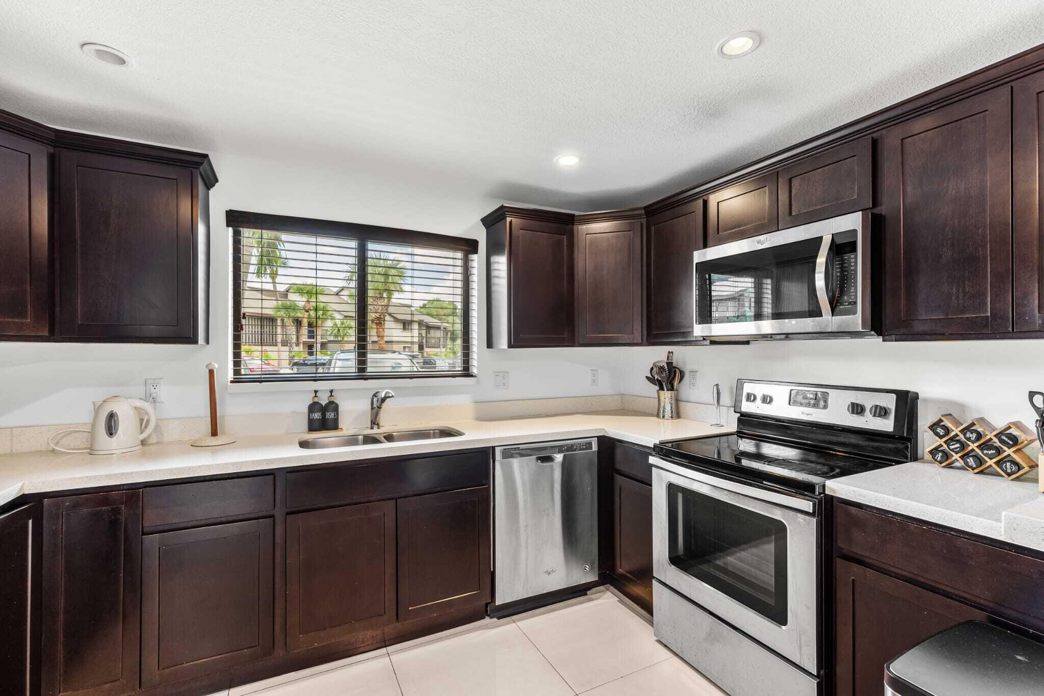 CABOT LANE CONDO - Residential Lease