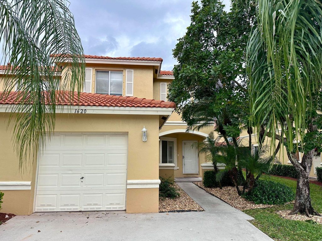 Photo of 1620 Cetona Drive, Boynton Beach, FL 33436 (MLS # R10943557)