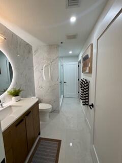 SPYGLASS WALK CONDO - Residential Lease