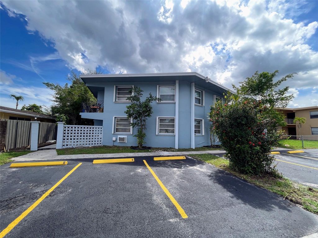 Photo of 3760 SW 1st Street, Fort Lauderdale, FL 33312 (MLS # F10550775)