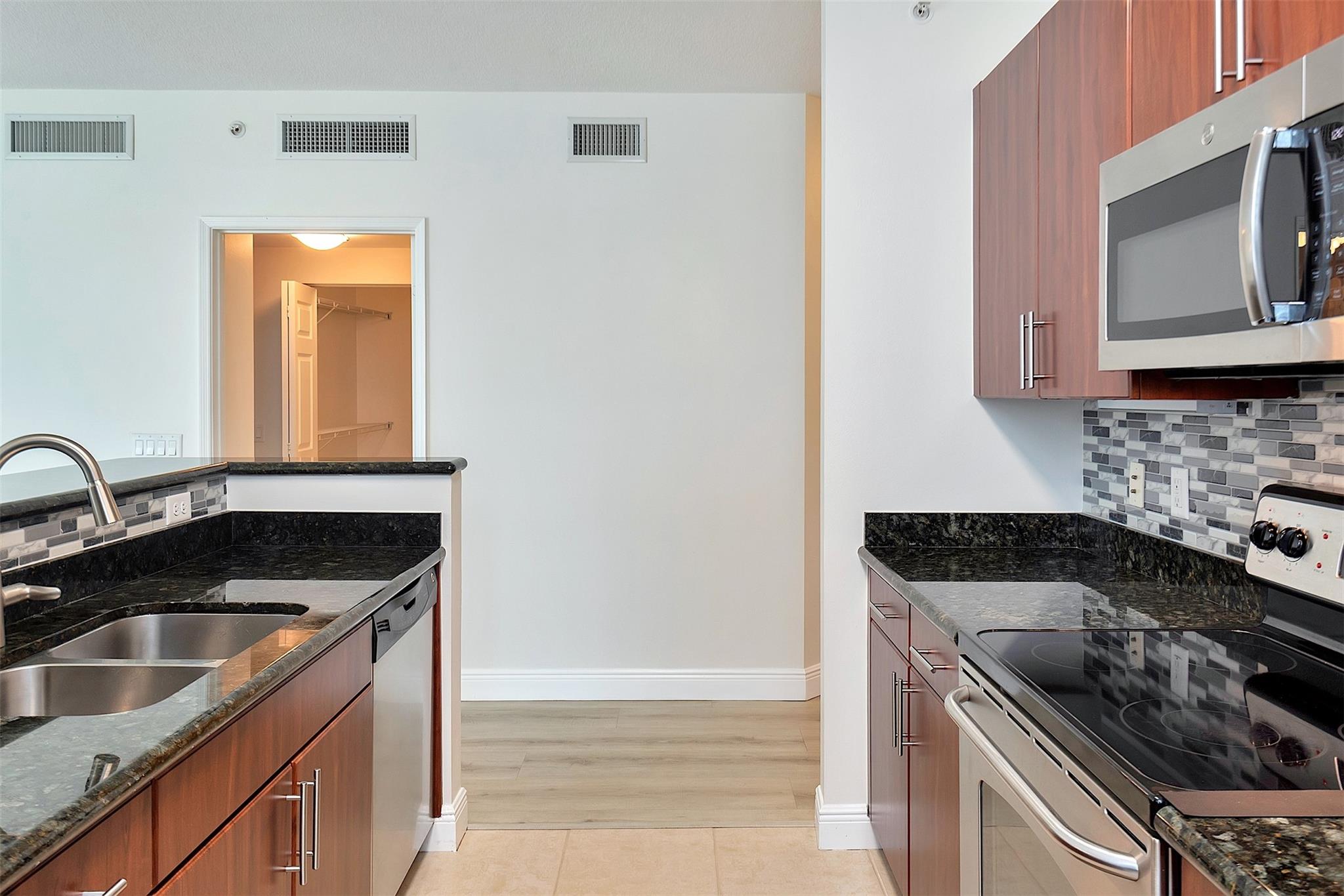 Lauderdale One Condo - Residential Lease