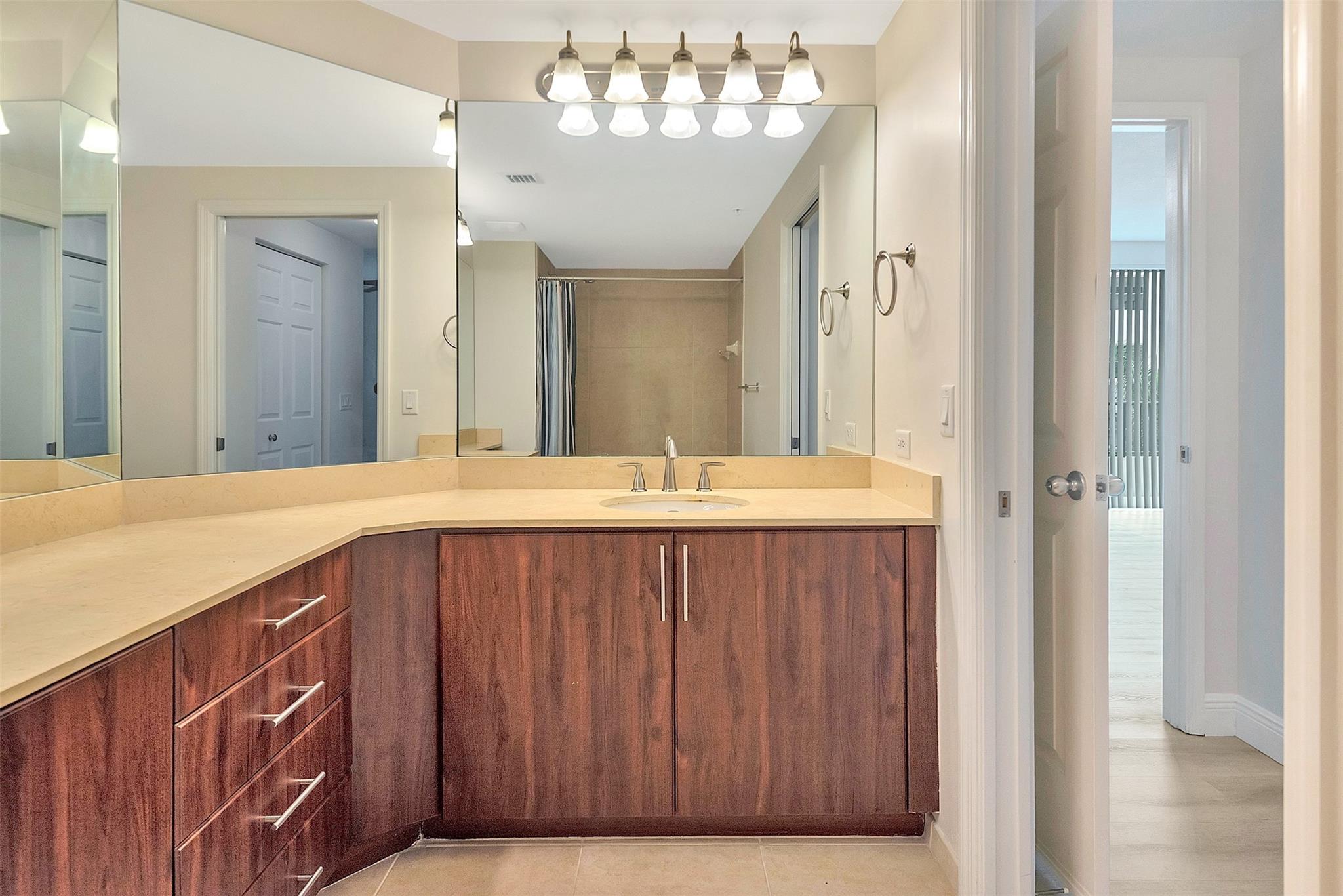 Lauderdale One Condo - Residential Lease