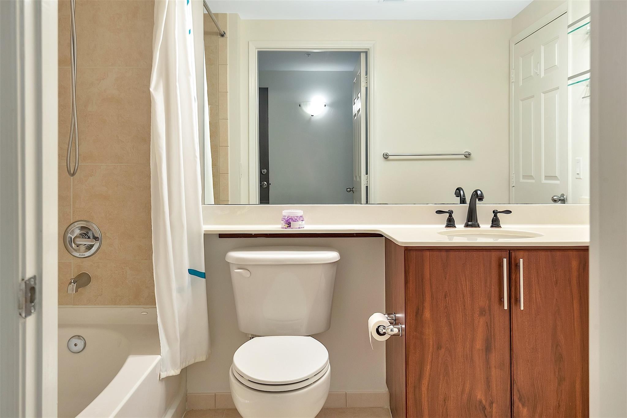 Lauderdale One Condo - Residential Lease