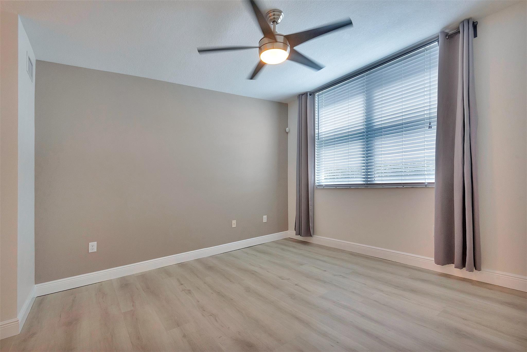 Lauderdale One Condo - Residential Lease
