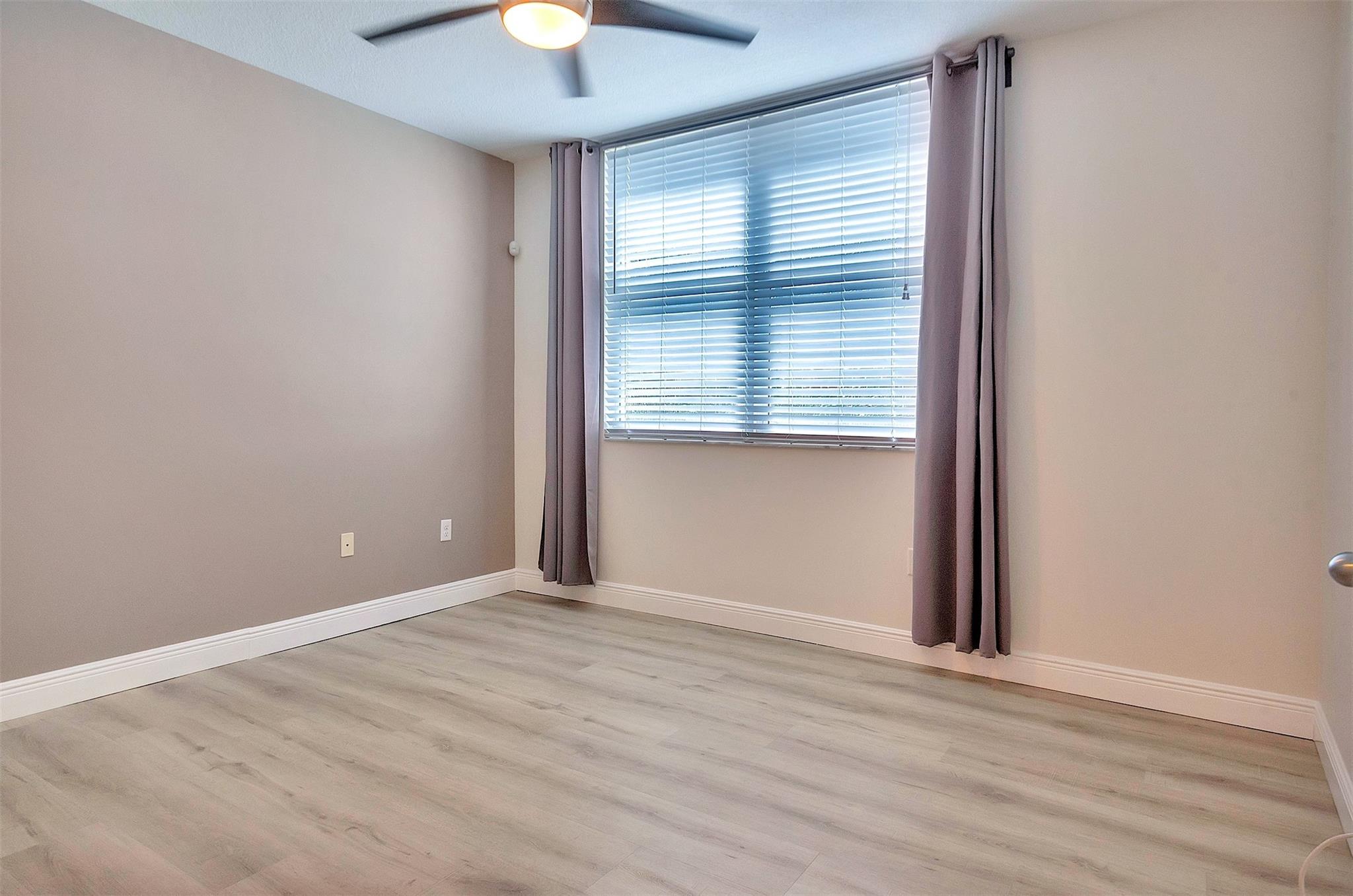Lauderdale One Condo - Residential Lease