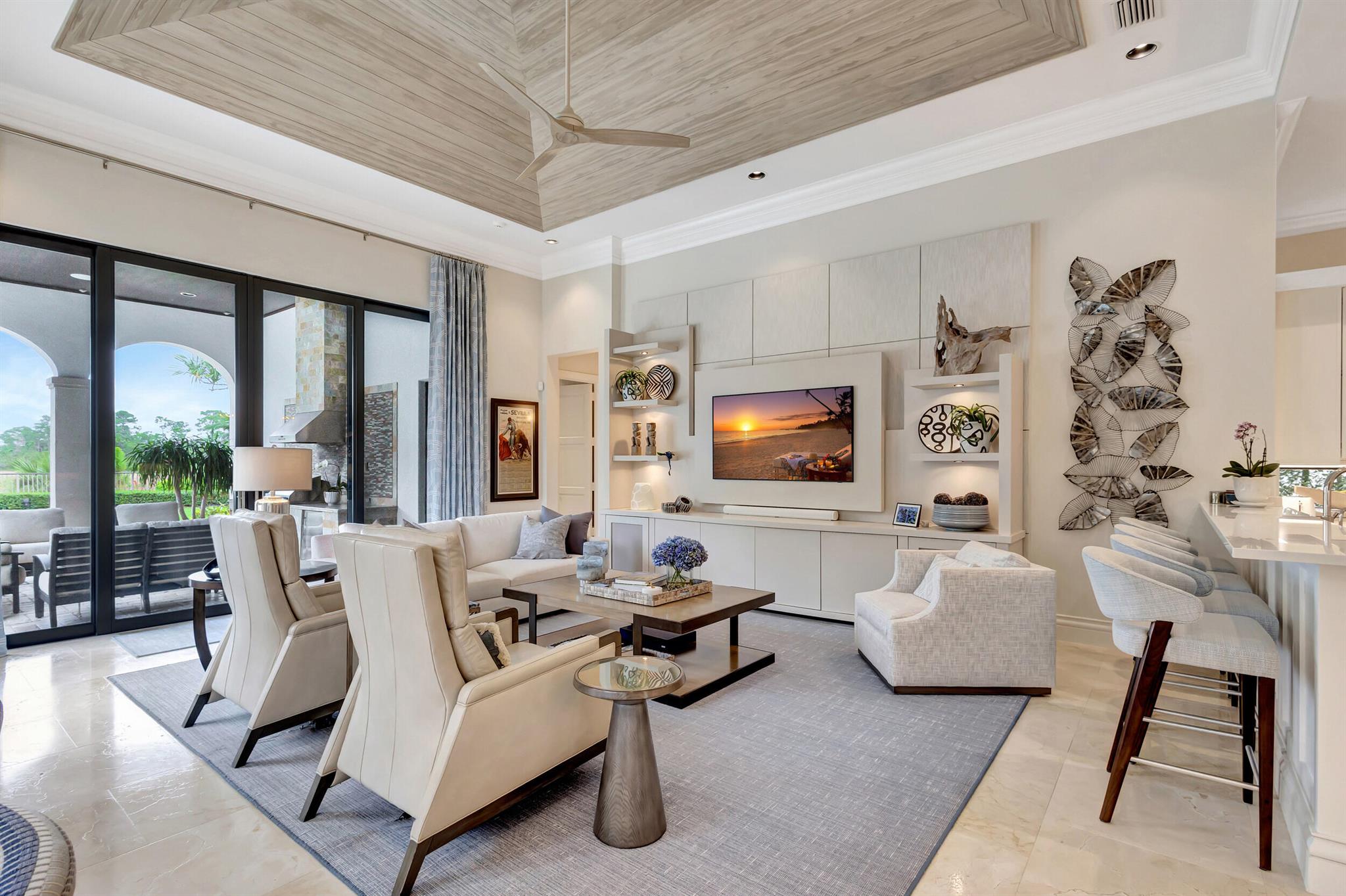 MIRASOL PALACIO - Residential